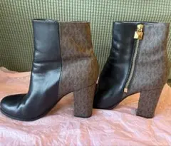 マイケルコース　ショートブーツ