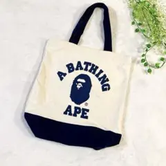 A BATHING APE エイプ　トートバッグ アイボリー/ネイビー