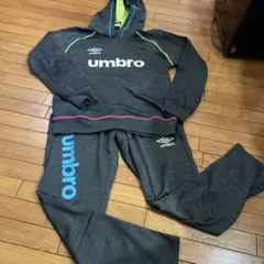 umbro フード付きジャージ 上Sサイズ下 Mサイズグレー