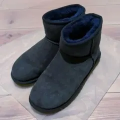 UGG ショート ムートンブーツ ネイビー 24cm