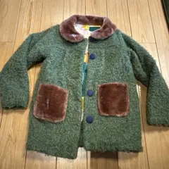 緑色フリースコート 幾何学模様