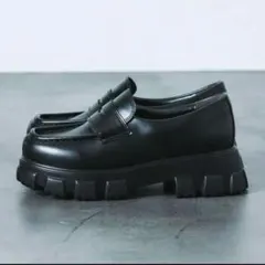 Item thumbnail for item 139bff53-1c1d-480f-87bc-85db72880755