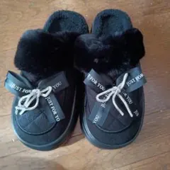 ムートンブーツ　サンダル