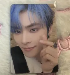 Item thumbnail for item 897f2f29-f106-4585-9bbe-d3c9fe4b7d5e