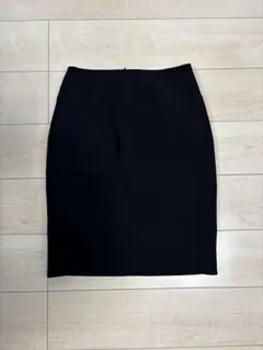 タイトスカート　レディース　ブラック　シンプル