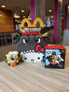 ゴジラxハローキティ マクドナルド限定 マイメロディ モスラ 6 ゴジラxハローキティ マクドナルド限定 マイメロディ モスラ 9 - メルカリ