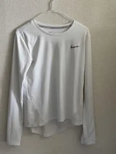 Nike 長袖 ドライフィット　ホワイト　ランニング