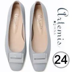 【artemis by DIANA】スクエアオーナメント　ローヒールパンプス