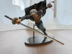 ワンピースフィギュア　トラファルガー・ロー フィギュア 造形王頂上決戦