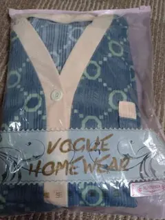VOGUE HOMEWEAR パジャマ 上下セット XLサイズのサムネイル