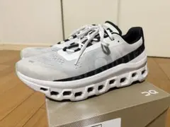 Item thumbnail for item 5cd5674b-dedc-422f-b4b9-c03ba445c918