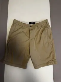 HOLLISTER ベージュショートパンツ