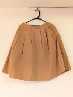 UNIQLO フレアスカート カーキブラウン Mサイズ