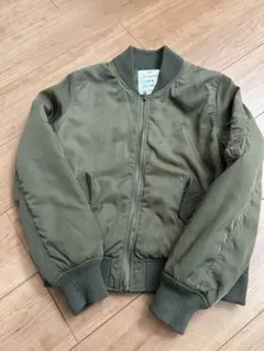 イング　オリーブグリーン MA-1ジャケット