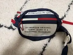 TOMMY JEANS ネイビーショルダーバッグ