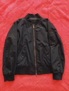 ユニクロ MA-1ブルゾン