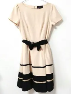 RUIRUE BOUTIQUE　ワンピース　М　半袖　ベージュ　リボン　フレアのサムネイル