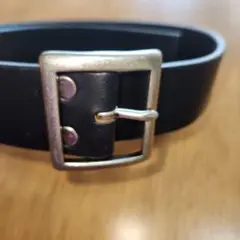 【美品】シンプルな黒いレザーベルト