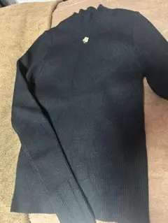 リリーブラウン ニットトップス