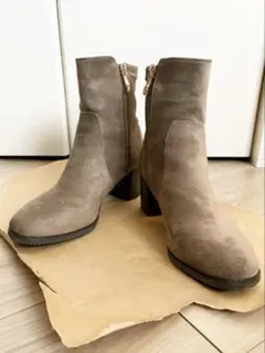 美品 モカ ショートブーツ レディース M チャンキーヒール 靴下付き