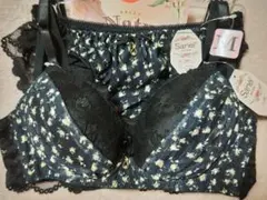 ノンワイヤー ブラジャー ショーツ セット Mサイズ