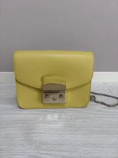 2026年最新】furla メトロポリス イエローの人気アイテム - メルカリ