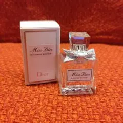 【新品未使用】ミスディオール ブルーミングブーケ 5ml (オードゥトワレ)