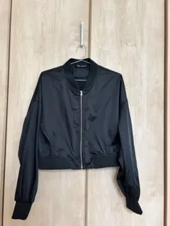 ［今だけ値下げ］ZARAナイロンショート丈ブルゾン