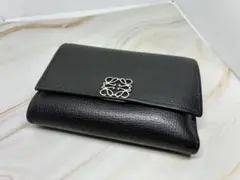 ロエベ アナグラム バーティカルウォレットスモール 三つ折り財布 ブラック