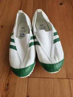 Item thumbnail for item 4f84c0e1-ca69-431f-a63f-21c3b45316e8