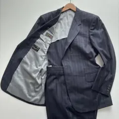 美品　エルメネジルドゼニア スーツ セットアップ ストライプ 日本製　紺のサムネイル