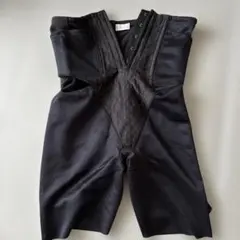 ワコール　ブラック 骨盤ガードル　新品未使用