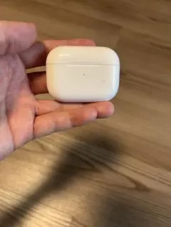 【ジャンク】Apple AirPods Pro 片方　充電ケースのサムネイル