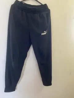 PUMA ブラック ジャージパンツ Mサイズ