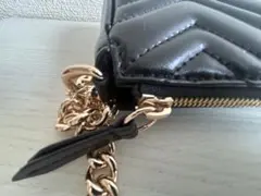 美品gocciキルティング チェーンバッグ ブラック ゴールド金具