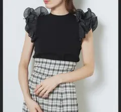 snidel ラッフルスリーブニットプルオーバー