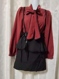 MARS　サス付きスカート・ノーブランド　ブラウス