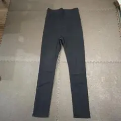 【UNIQLO】マタニティパンツ　黒