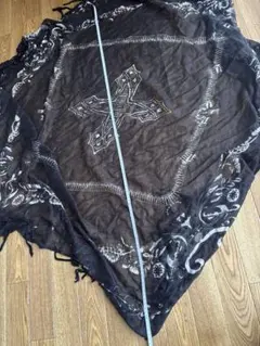 黒のクロス柄大判ストール