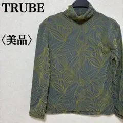 * TRUBE ボタニカル柄カットソー タートルネック リーフ柄 カジュアル