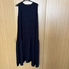 ネイビー ノースリーブ フレアワンピースのサムネイル