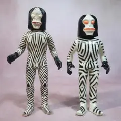 ウルトラ怪獣シリーズ　ダダ　1992＋2004　ソフビ