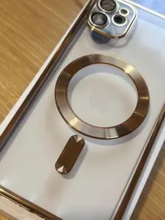 MagSafe対応 iPhone11用ケース ゴールド