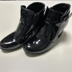ブラック光沢ブーツ 22.5cm