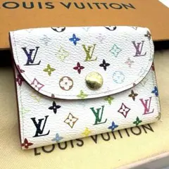 未使用級✨GUCCI GGスター柄 二つ折り財布 白 - メルカリ