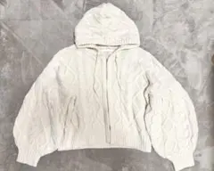 Chico フード付きケーブルニットカーディガン　パーカー　カーディガン