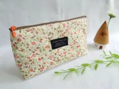 仕切り&ポケット付き万能ポーチ 通院・通帳・文具にも オレンジ系小花柄