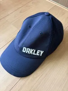 OAKLEY キャップ ネイビー