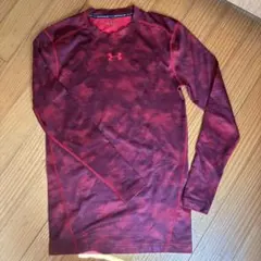 UNDER ARMOUR 長袖Tシャツ