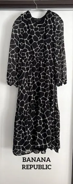 美品　BANANA REPUBLIC 長袖ロングワンピース XS